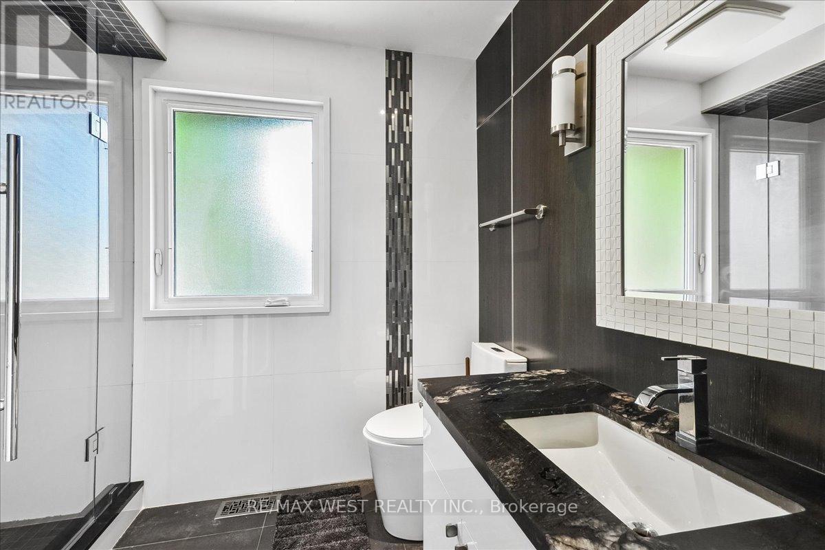 11 HILLCROFT DRIVE - 13