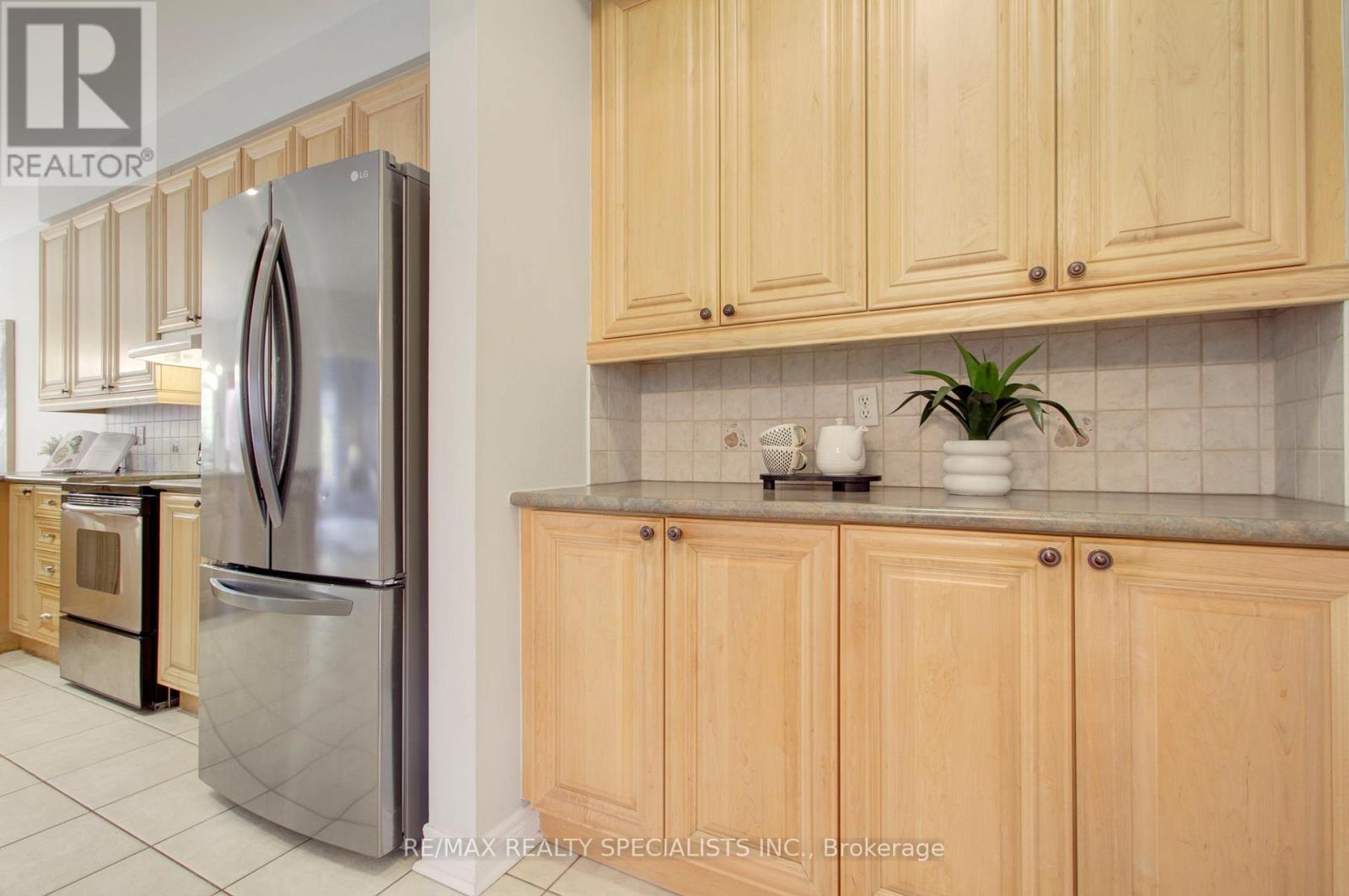 6960 HISTORIC TRAIL - 12