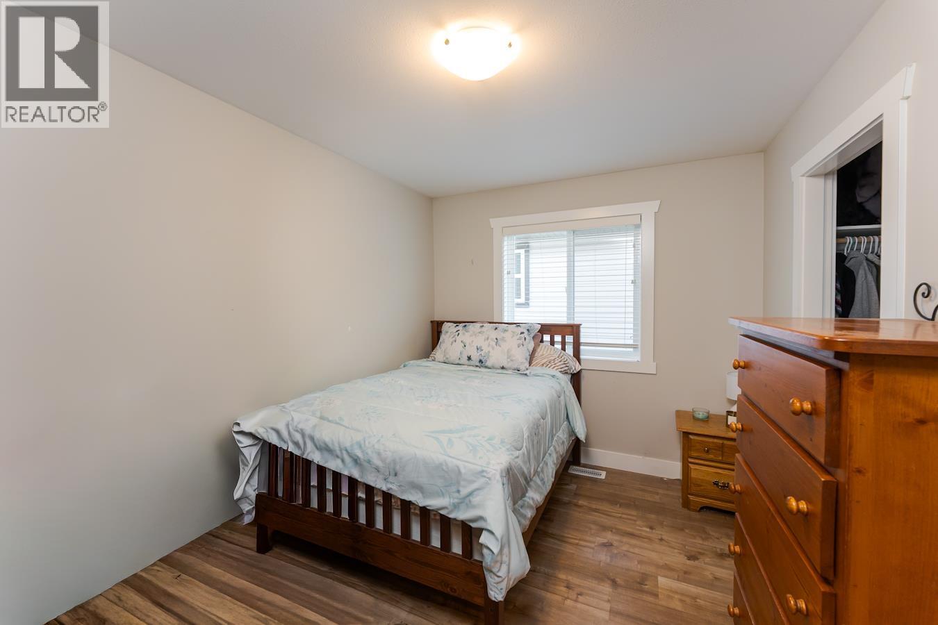 1648 9TH AVENUE - 26