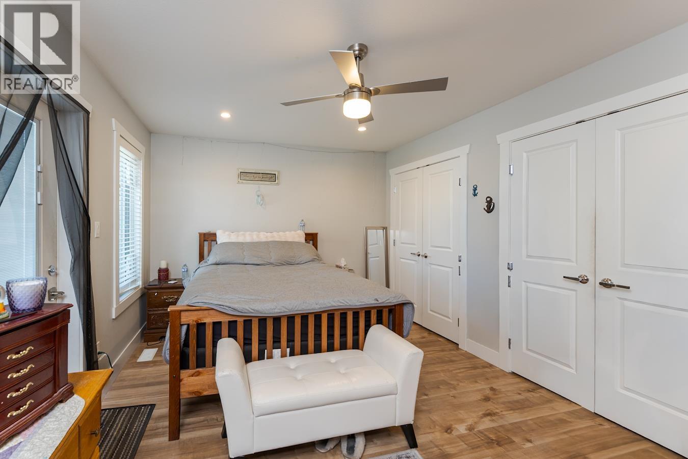 1648 9TH AVENUE - 25