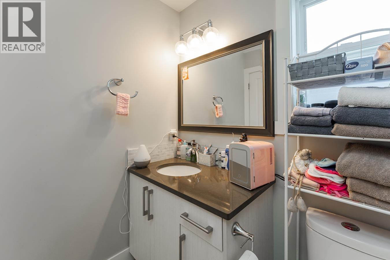 1648 9TH AVENUE - 31