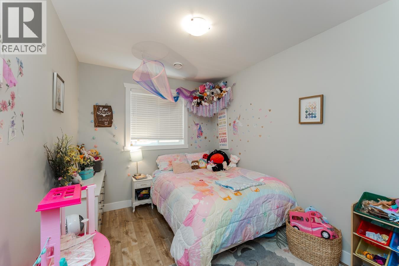 1648 9TH AVENUE - 21