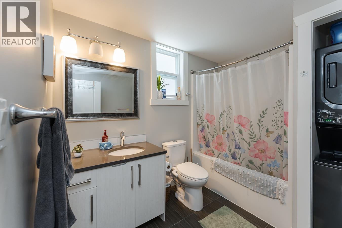 1648 9TH AVENUE - 29