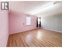 8 Railway Avenue Ne, Falher, AB T0H1M0 Photo 10