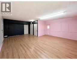 8 Railway Avenue Ne, Falher, AB T0H1M0 Photo 11