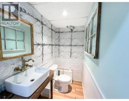 8 Railway Avenue Ne, Falher, AB T0H1M0 Photo 13