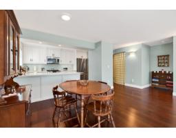 202 15717 Marine Drive, White Rock, BC V4B1E4 Photo 12