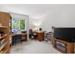 202 15717 Marine Drive, White Rock, BC V4B1E4 Photo 24