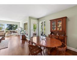 202 15717 Marine Drive, White Rock, BC V4B1E4 Photo 11