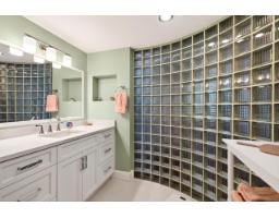 202 15717 Marine Drive, White Rock, BC V4B1E4 Photo 22