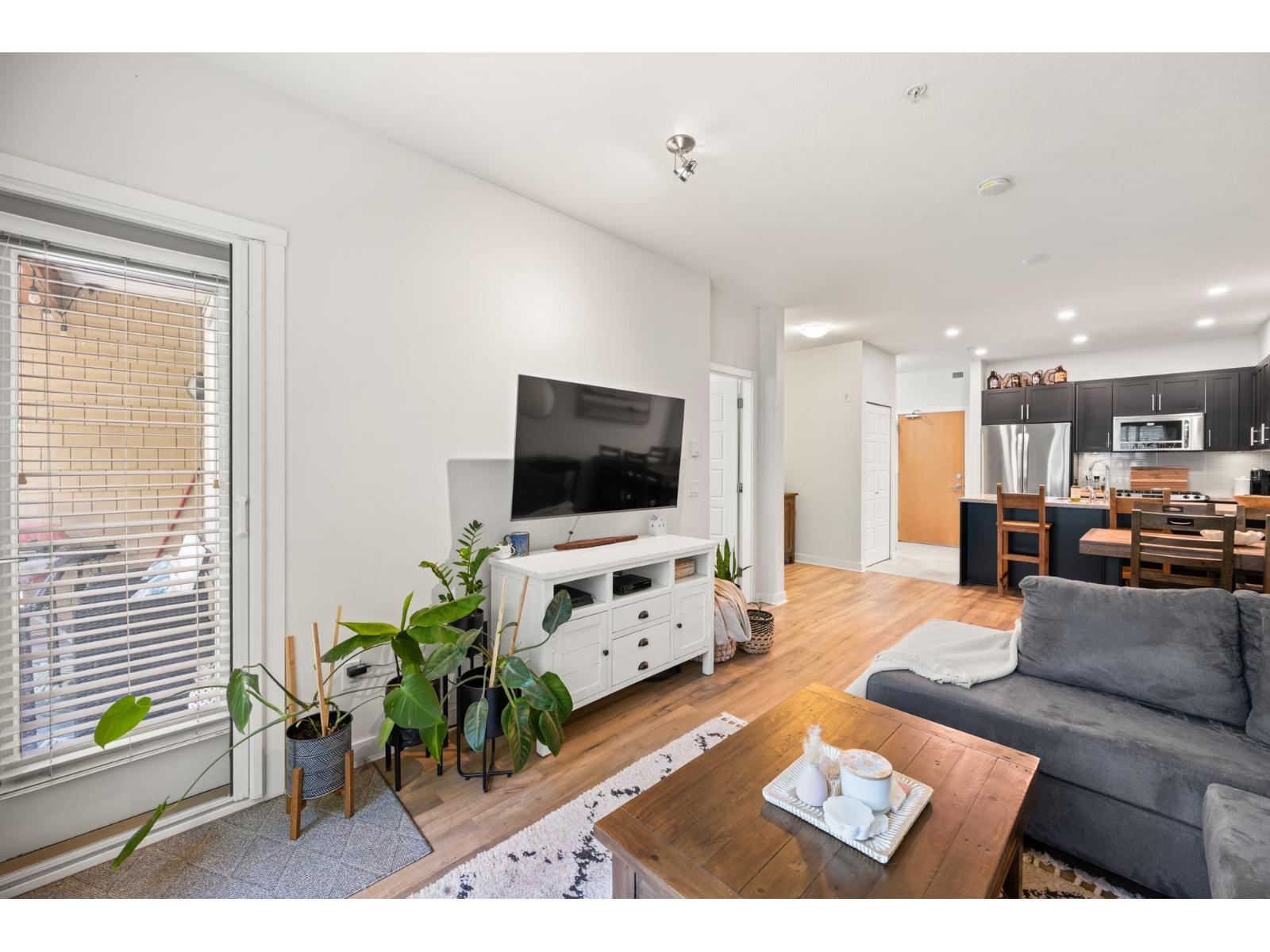 208 23285 BILLY BROWN ROAD, Langley
