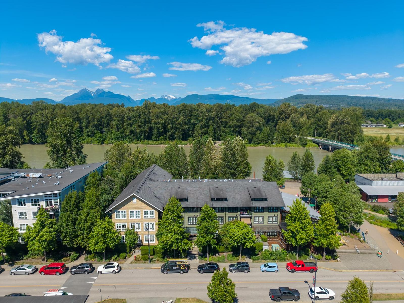 208 23285 BILLY BROWN ROAD, Langley