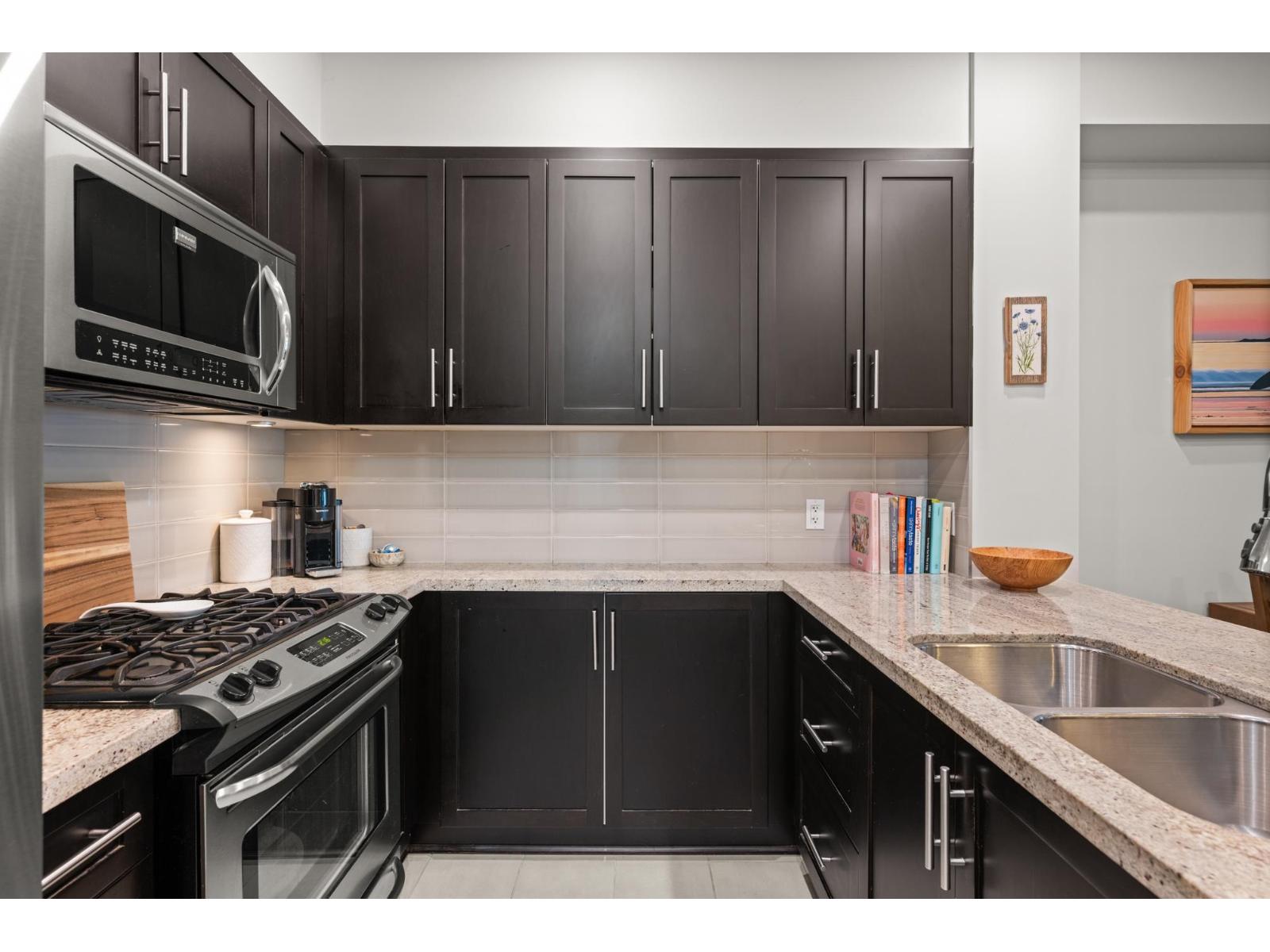 208 23285 BILLY BROWN ROAD, Langley