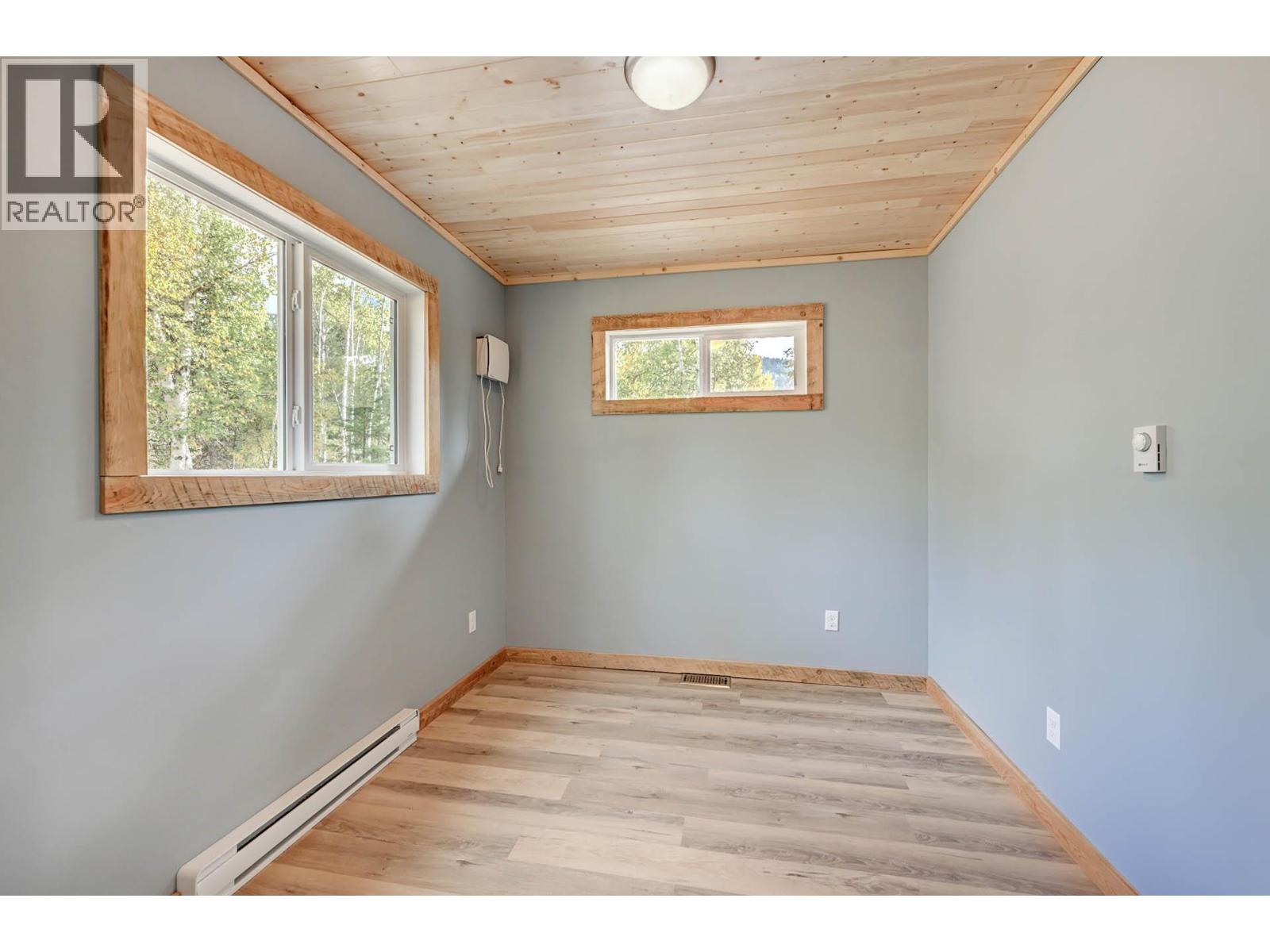 644 GROUSE CREEK Road - 12