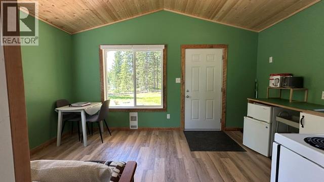 644 GROUSE CREEK Road - 6