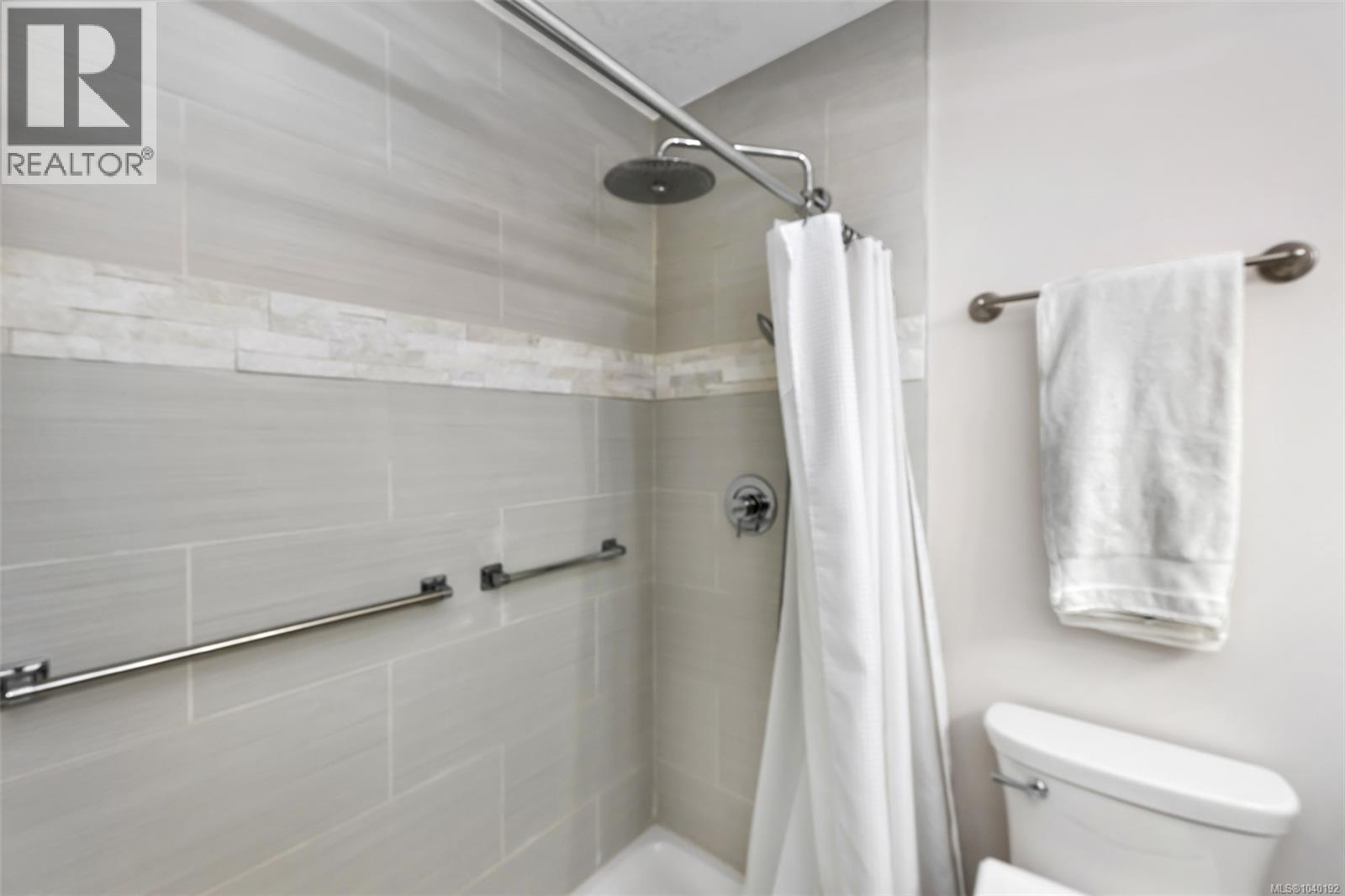 5293 Cormorant Pl, Duncan