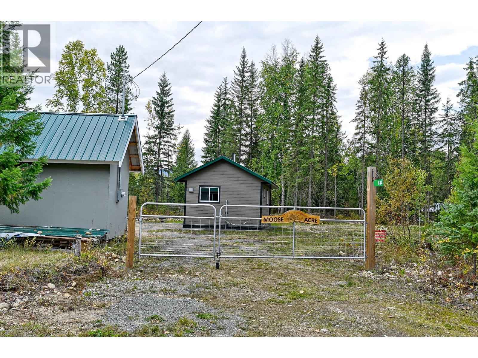 644 GROUSE CREEK Road - 1