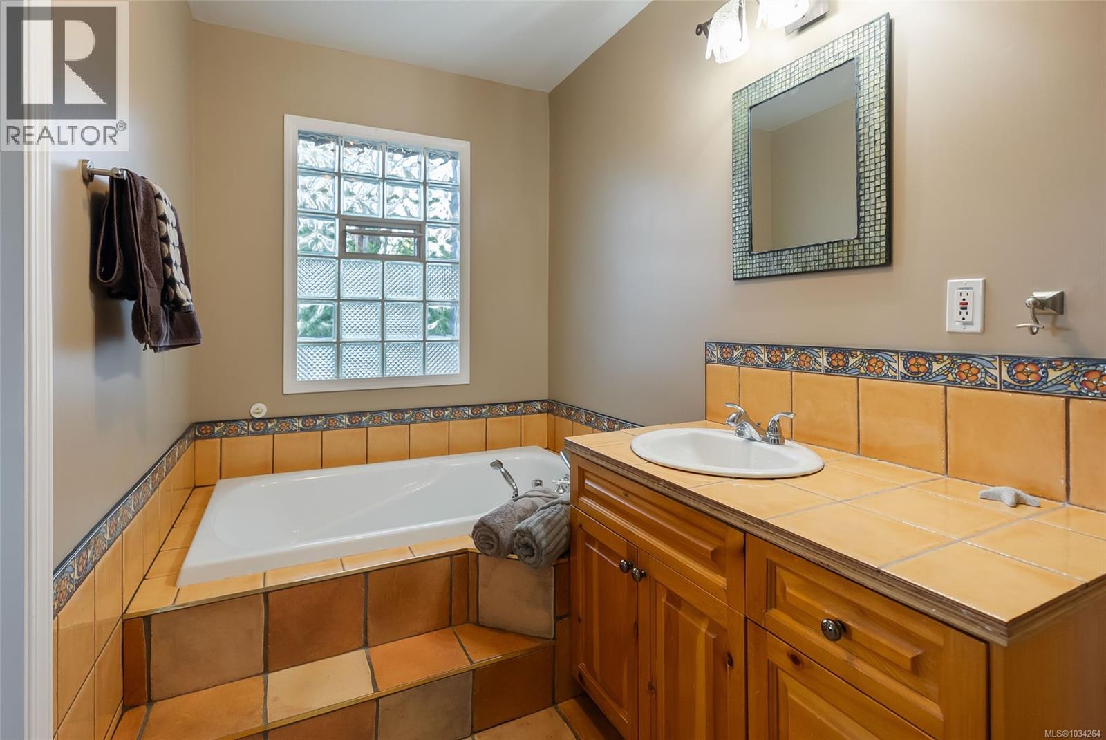 2144 Angus Rd - 33