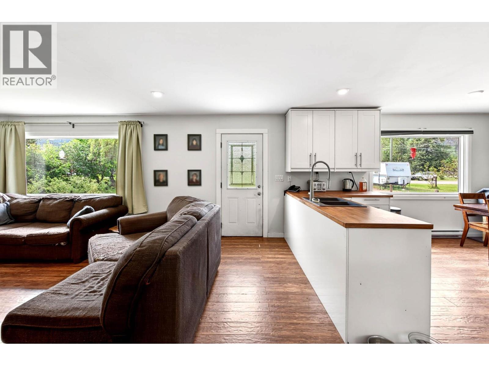 1256 HERN Road - 2