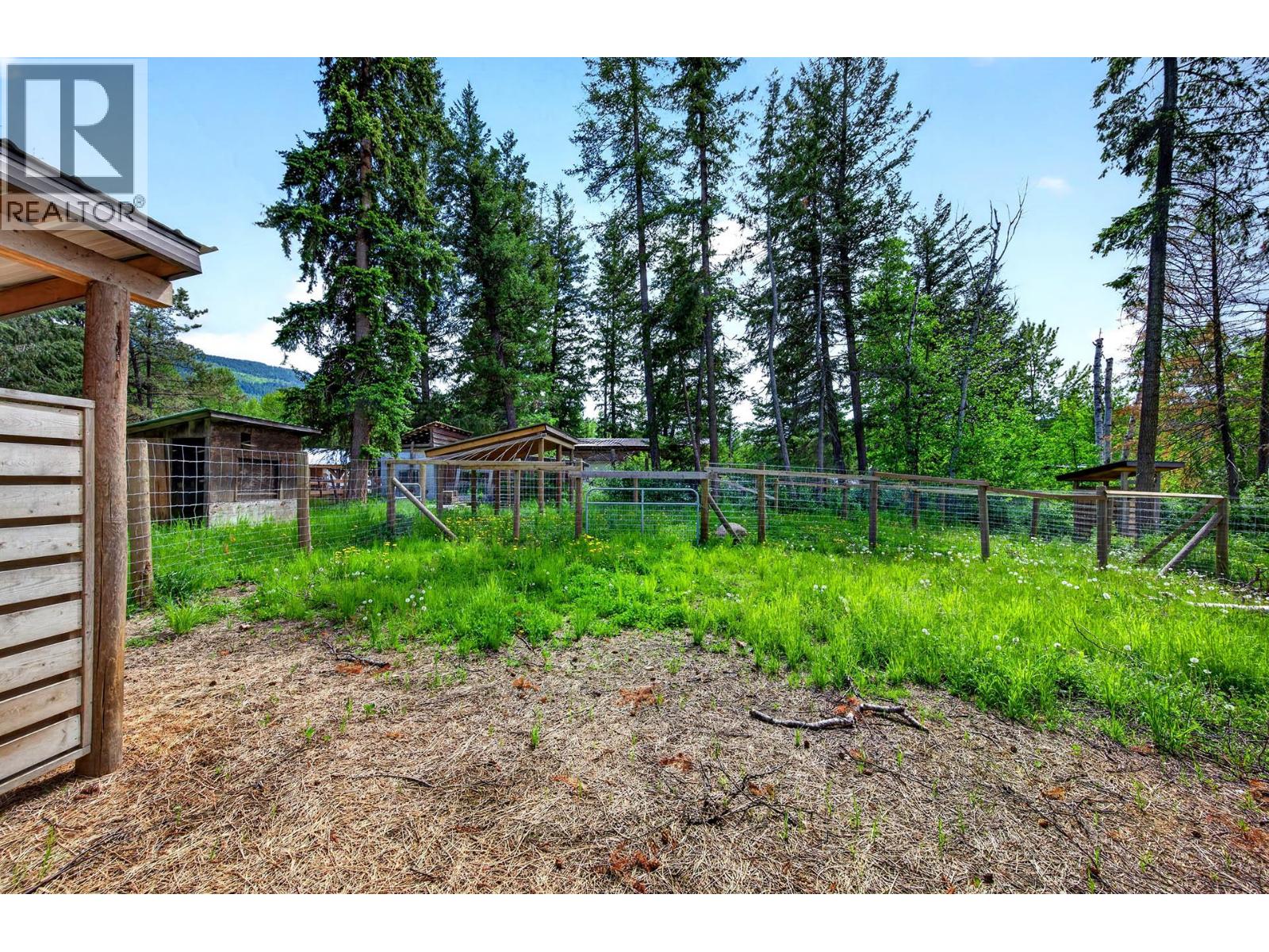 1256 HERN Road - 49
