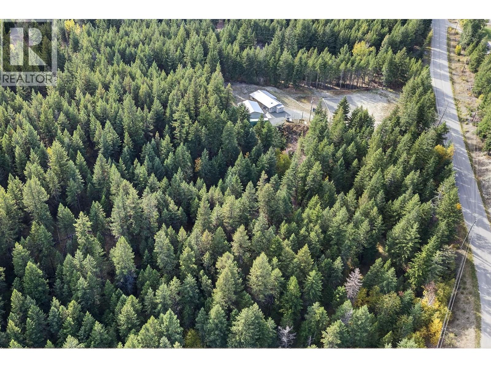 888 Barriere Lakes Road - 48