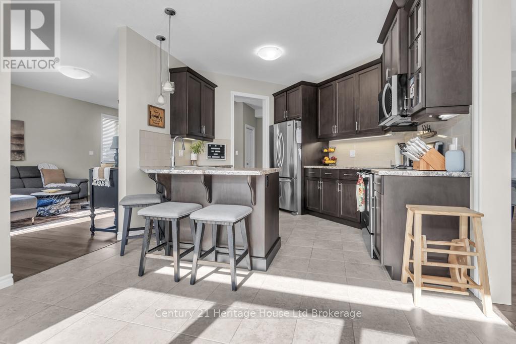 29 BROOKSIDE LANE - 12