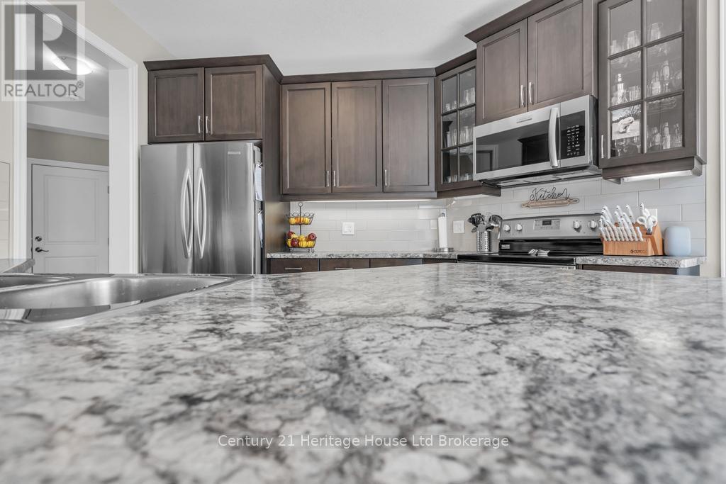 29 BROOKSIDE LANE - 13