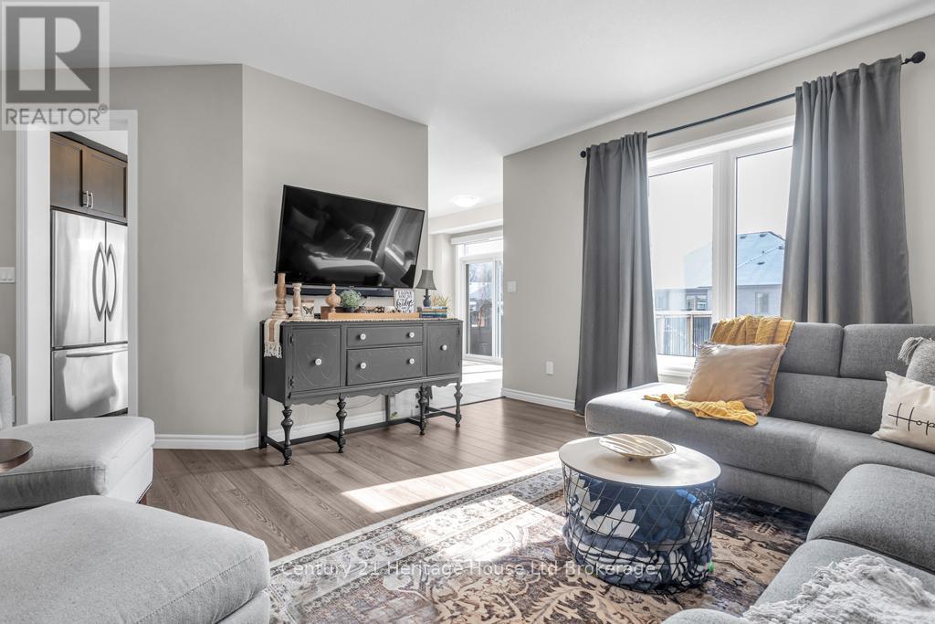 29 BROOKSIDE LANE - 15