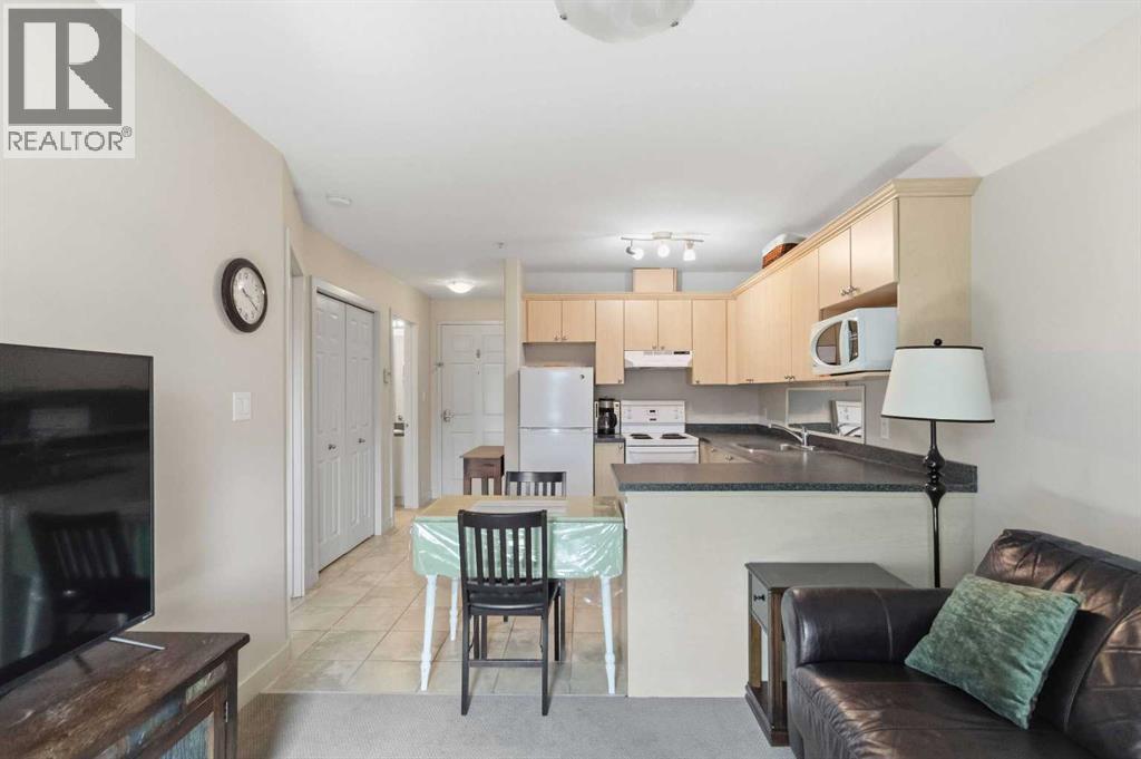 #522 8528 Manning Avenue - 10