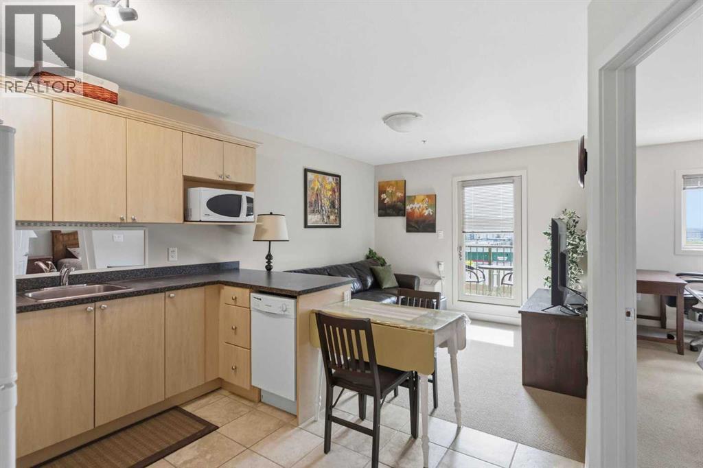 #522 8528 Manning Avenue - 13