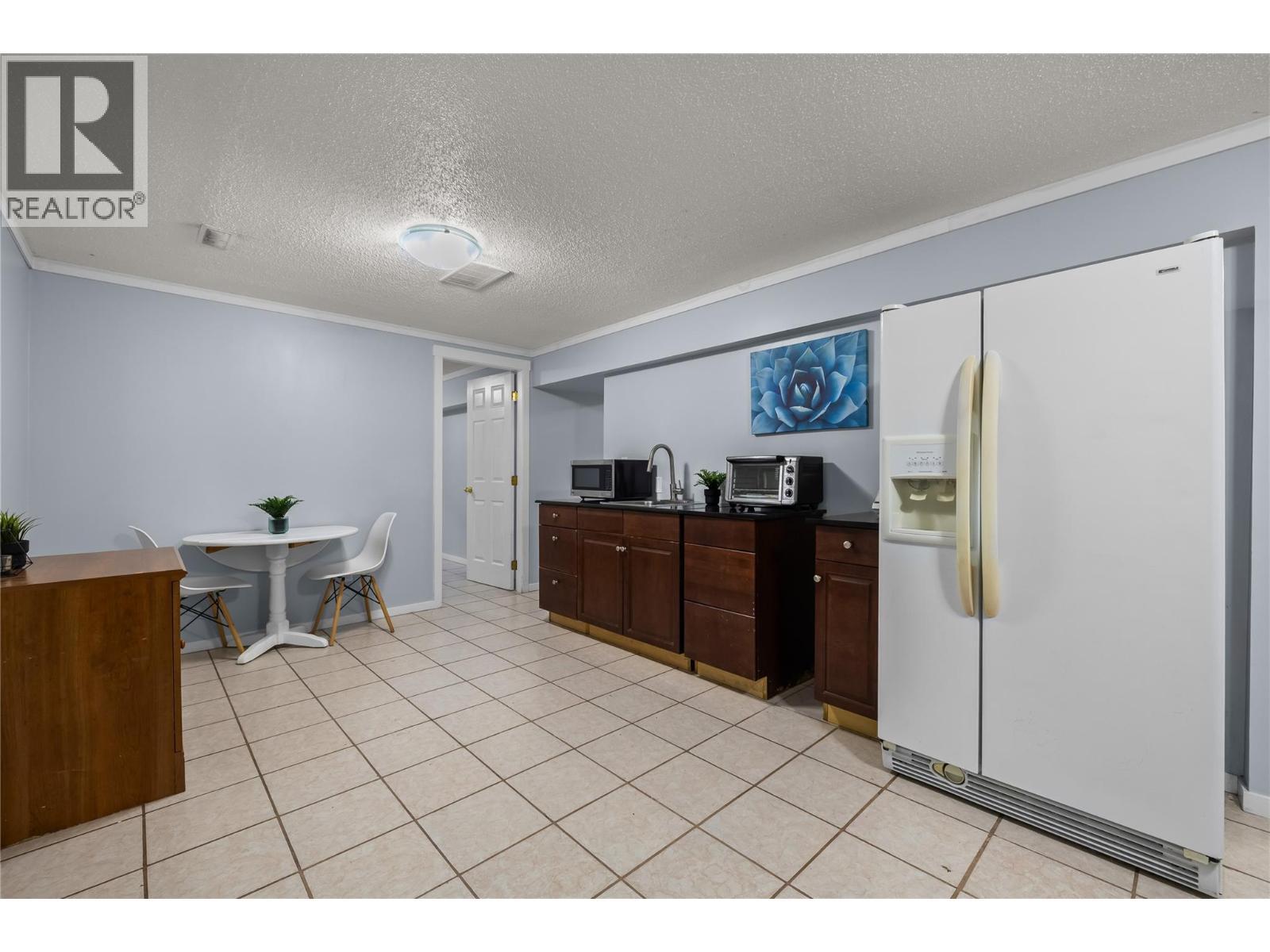  730 Cupar Road, Kelowna