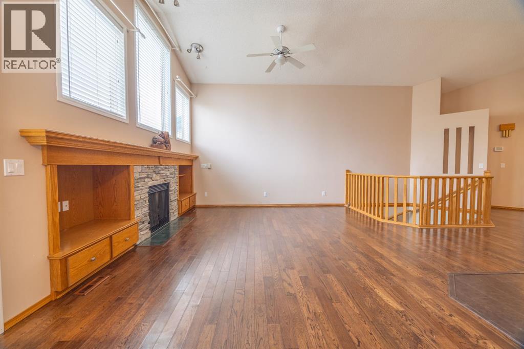 35 Maple Walk — photo 18
