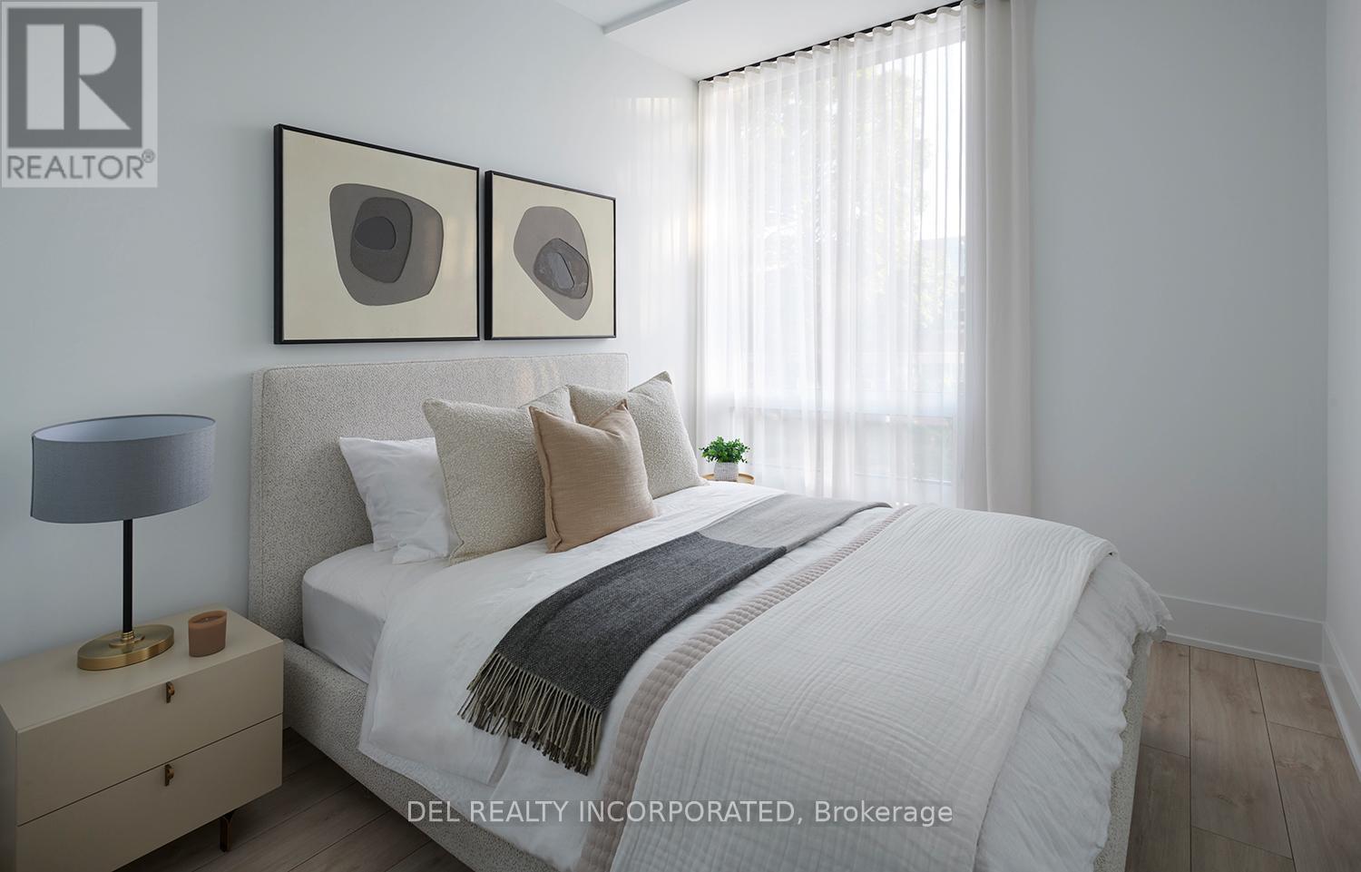 #105 115 DENISON AVENUE - 14