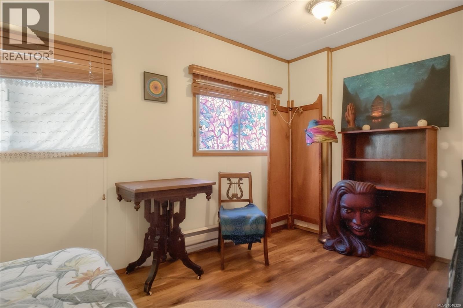 #16 911 Campbell St - 18