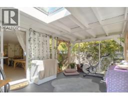 16 911 Campbell St, Tofino, BC V0R2Z0 Photo 22