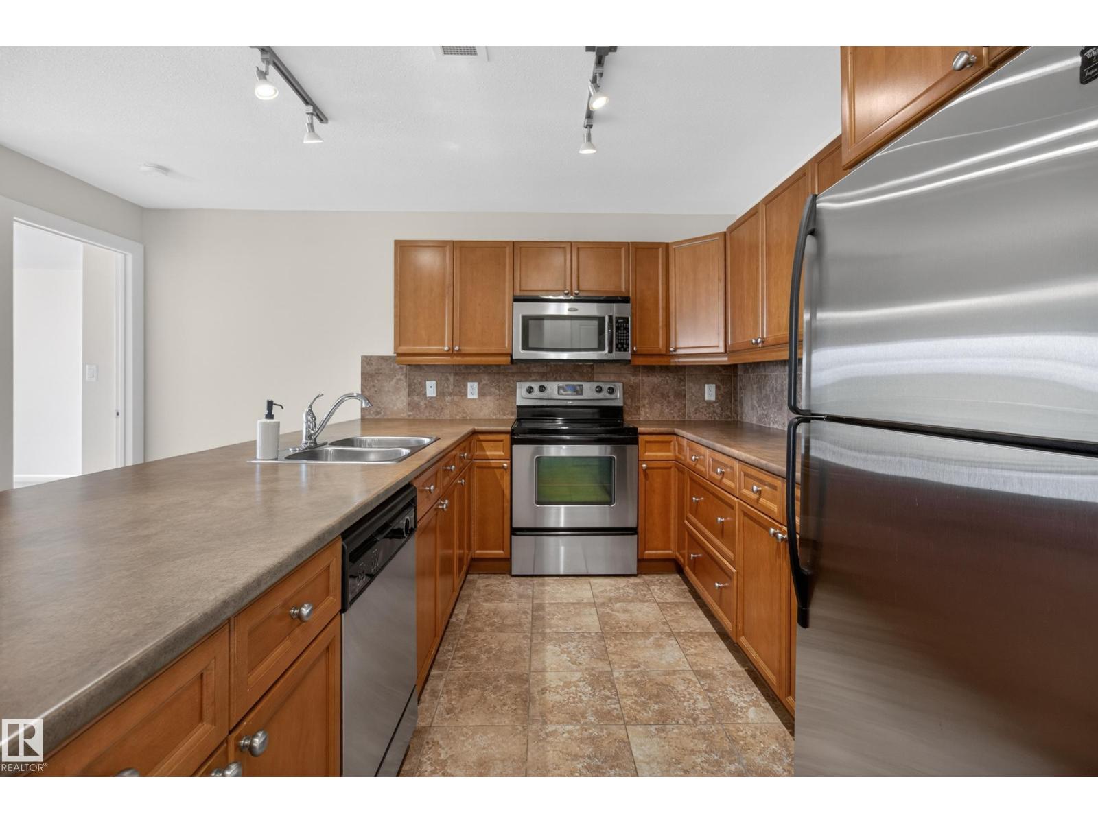 #237 400 PALISADES WAY - 6