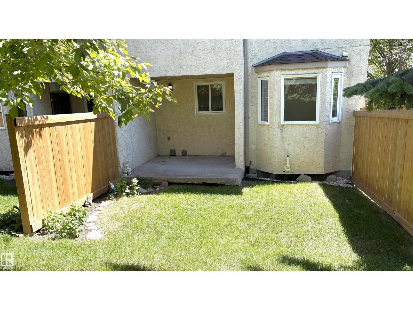#25 3645 145 AV NW — photo 30