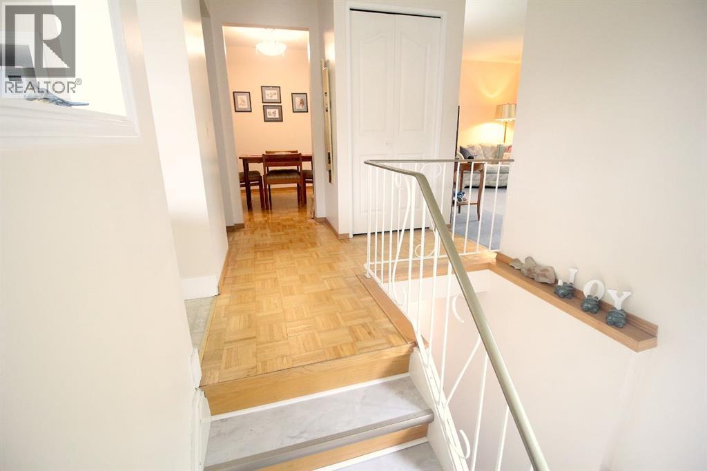 515 Blackthorn Road NE — photo 7