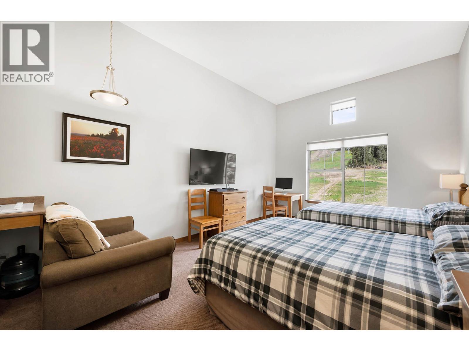 #410 3160 CREEKSIDE Way - 14