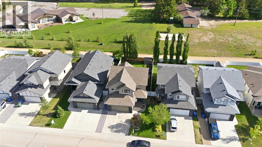 43 Thompson Crescent — photo 23