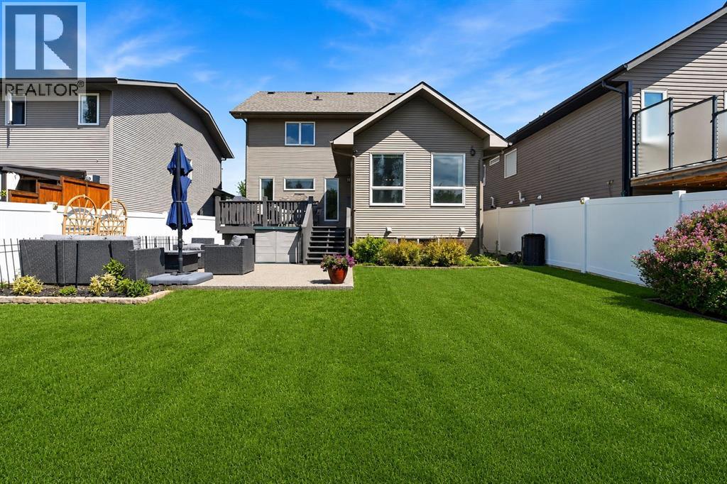 43 Thompson Crescent — photo 26