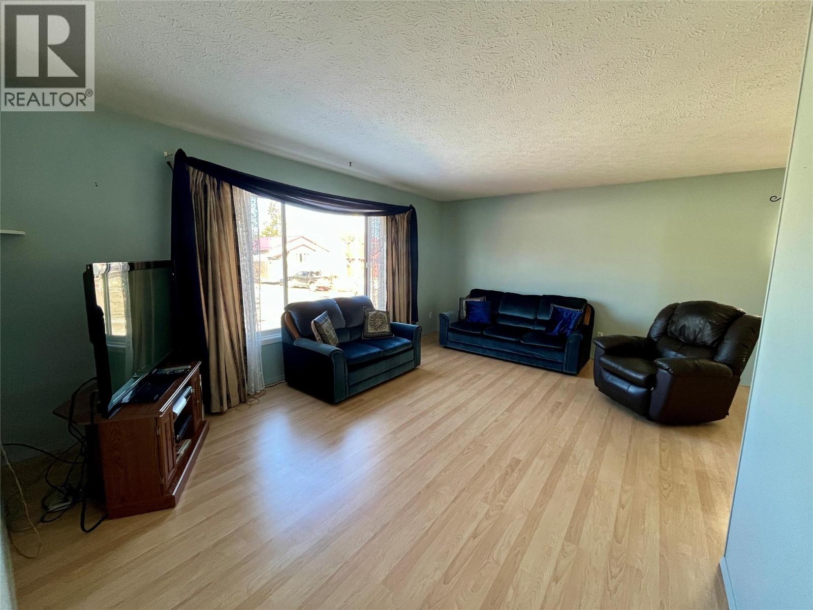 20 Dawson Place - Image 4