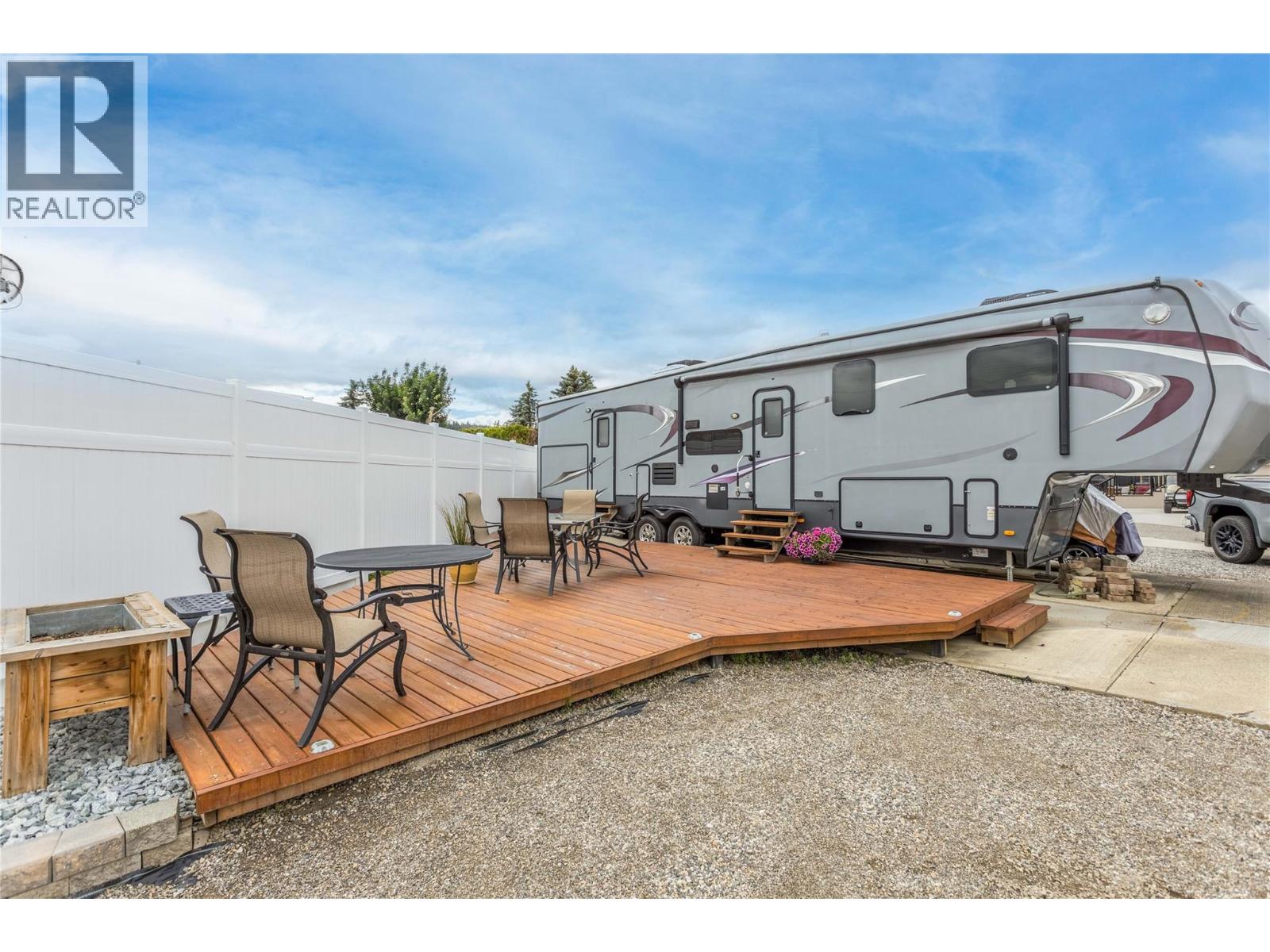 415 Commonwealth Road Lot# 124 - 3