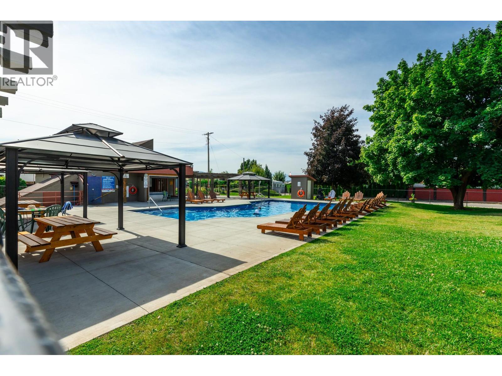415 Commonwealth Road Lot# 124 - 17