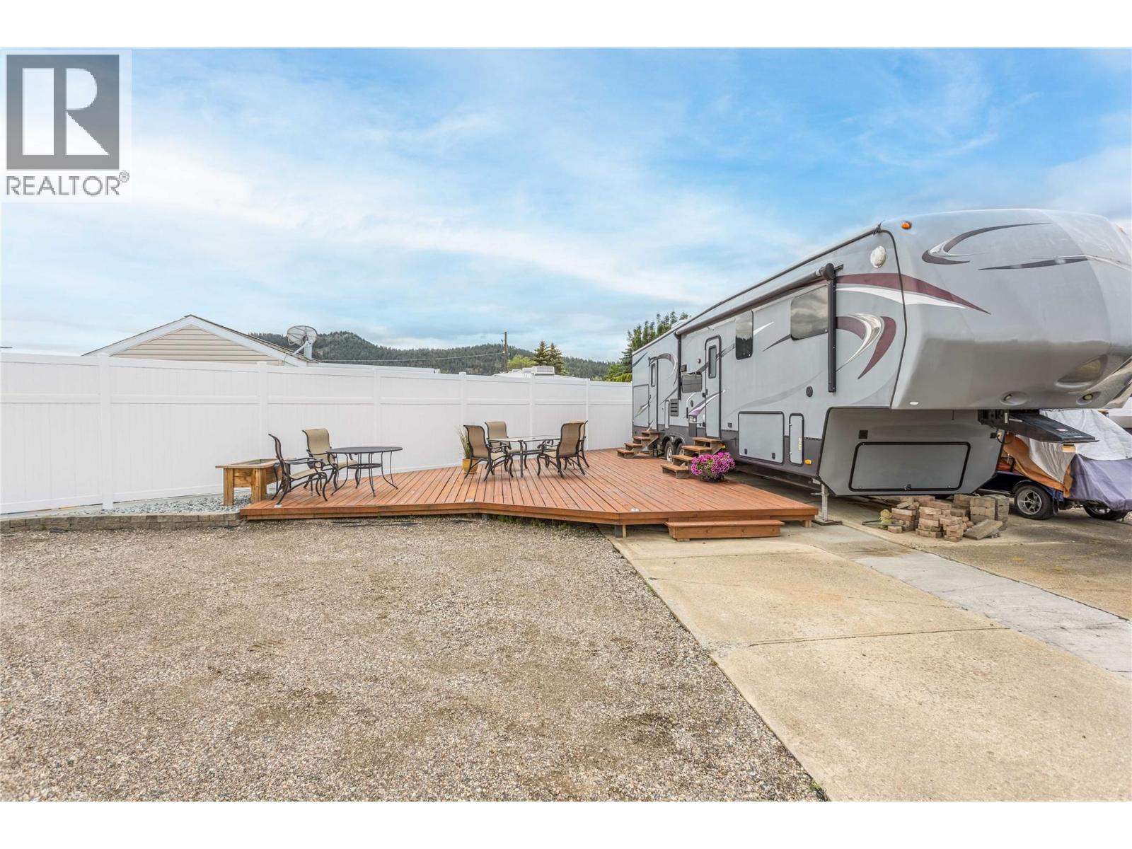 415 Commonwealth Road Lot# 124 - 1