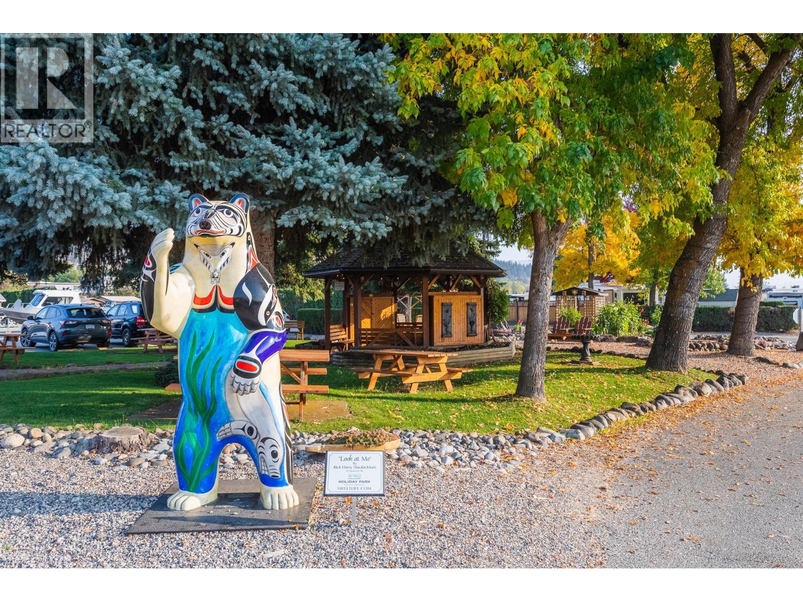 415 Commonwealth Road Lot# 124 - 37