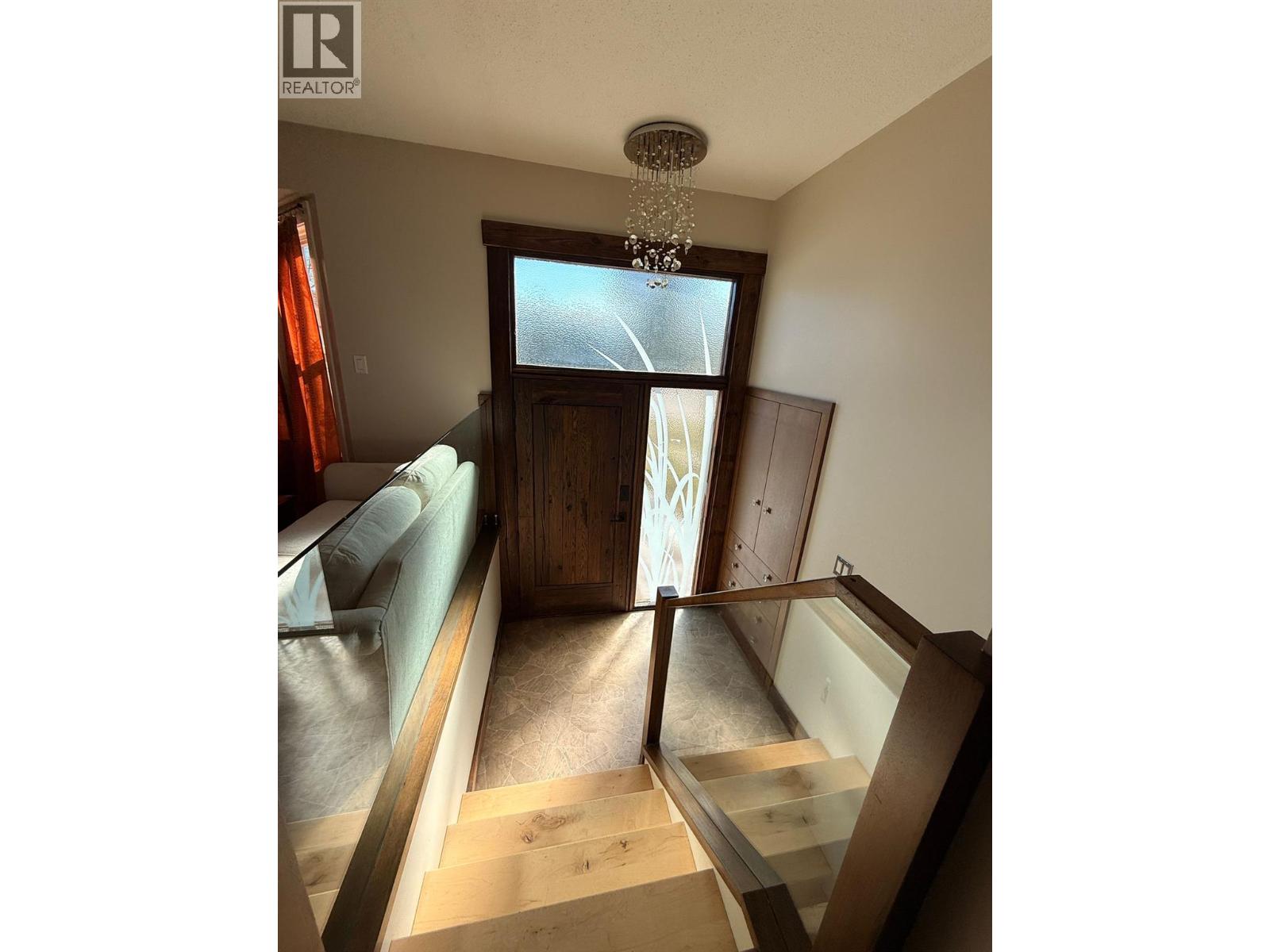  460 Mugford Road, Kelowna