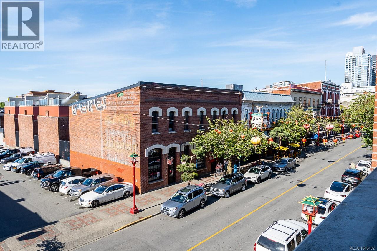 #302 517 Fisgard St - 23