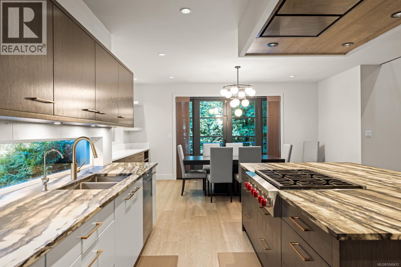 2215 Riviera Pl - 11