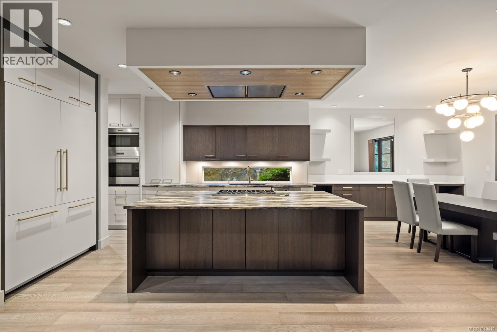 2215 Riviera Pl - 3